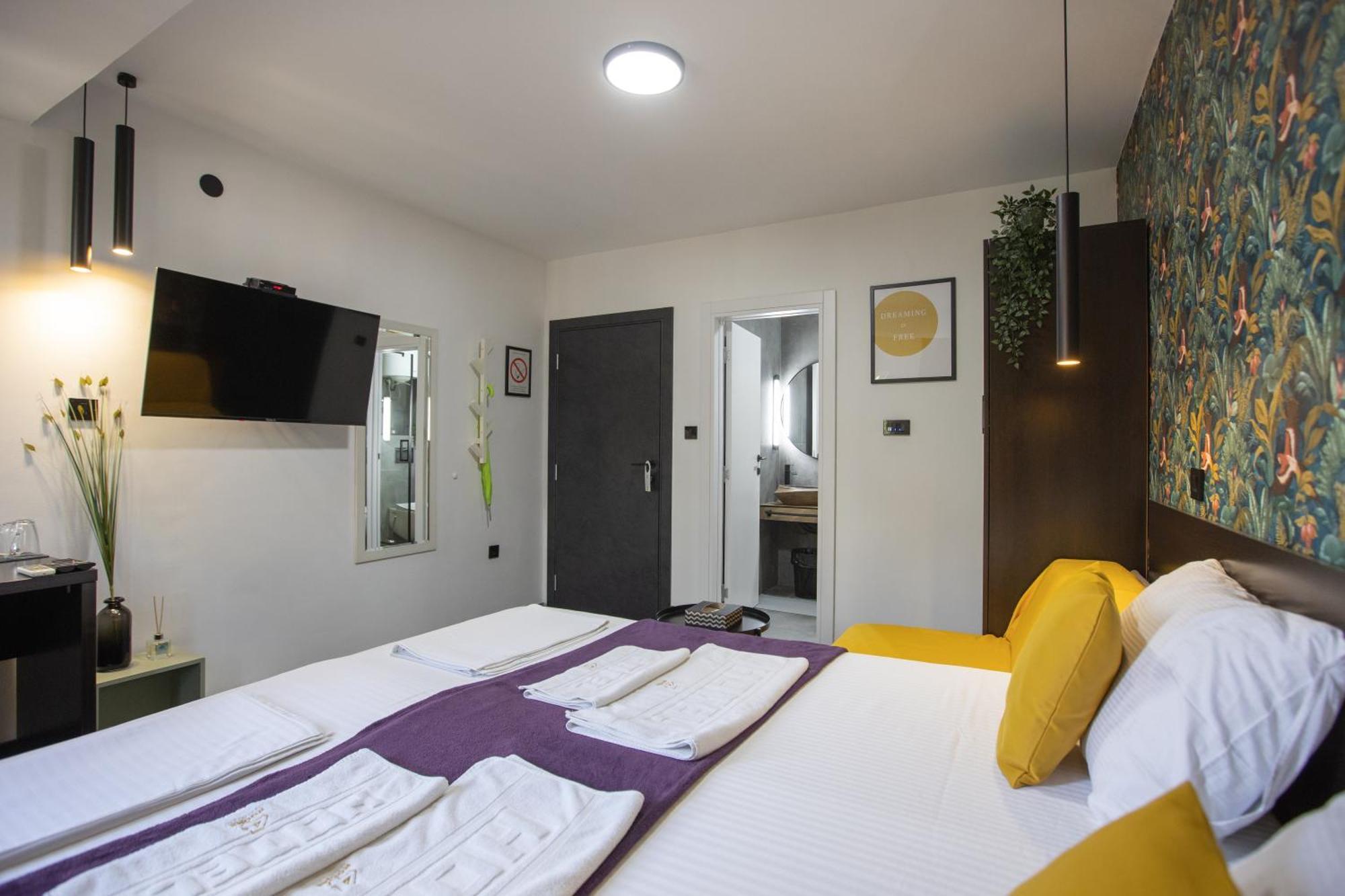 4 Rooms Apartments Ниш Экстерьер фото